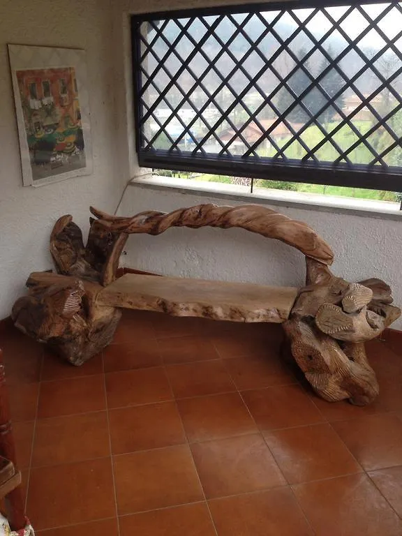 Il Ghiro B&B Riccò del Golfo di Spezia Couette-café